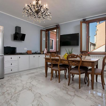 San Marco Elegant Apartment Venesia Bagian luar foto